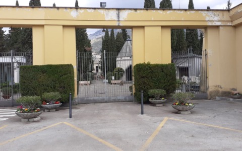 Nuovi loculi e di nuovi ossari al cimitero di Castagneto