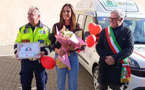 Annalisa Minetti in città per i “Progetti del Cuore”