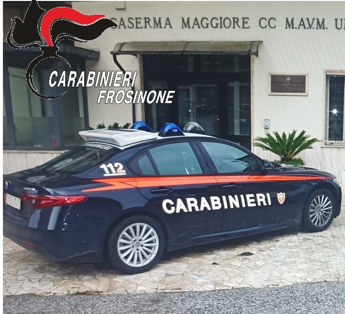 Estorsione e sfruttamento della prostituzione, arrestato