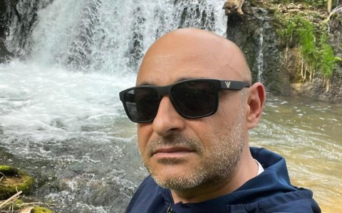 Auto esce di strada e si ribalta, domani i funerali di Davide Gerardi