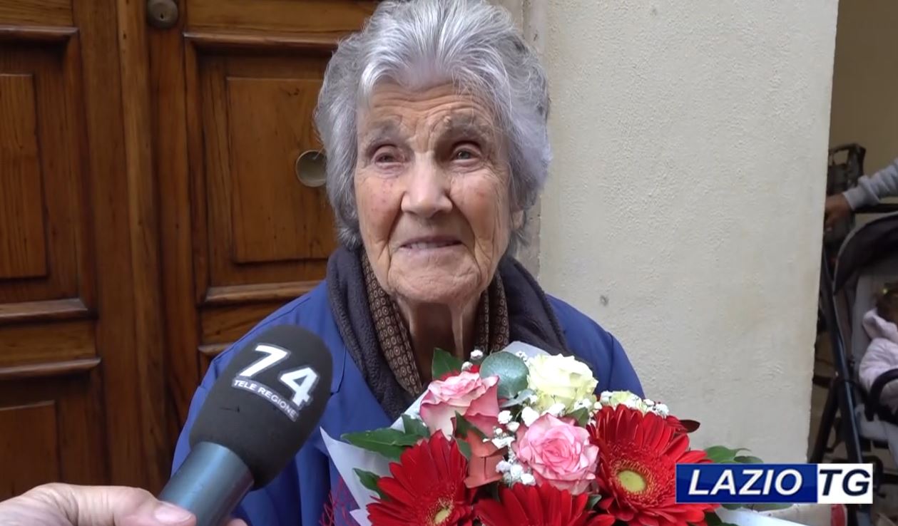 Festeggiati i 100 anni di Nonna Lina