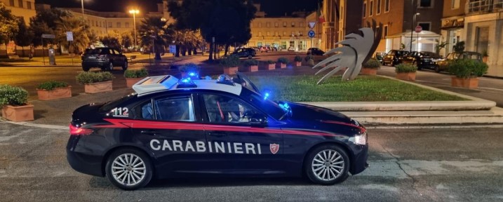Maltrattamenti e lesioni, due arresti. Vittime un’anziana madre ed una ex moglie