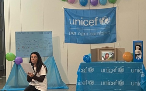 Giornata Mondiale dell’Infanzia, l’Unicef nelle scuole
