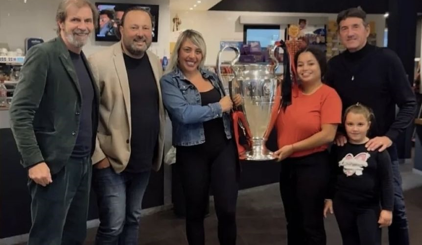 Giovanni e Filippo Galli festeggiano il Milan Club Terracina rossonera