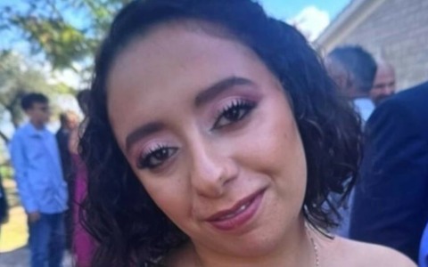 L’omicidio di Aurora Livoli, l’ipotesi dei pm è che si sia difesa