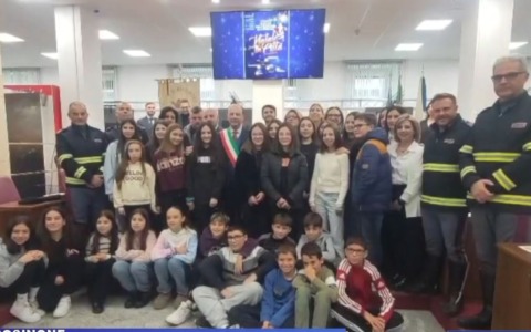 Soccorso ai bambini coinvolti nell’incidente, consegnate le benemerenze in Comune