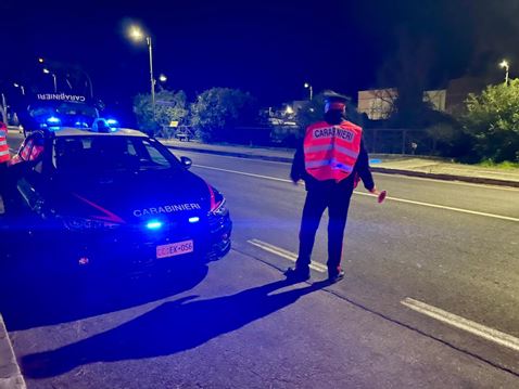 Alla guida dopo aver bevuto: denunciato un 38enne