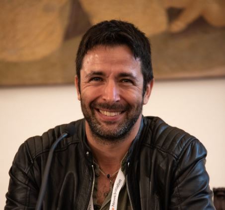 “L’Uomo Sbagliato – Un’inchiesta dal vivo”, Pablo Trincia al Teatro D’Annunzio. L’INTERVISTA