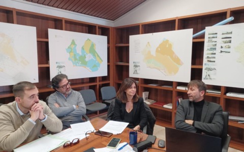 Comune, illustrato in commissione il Bilancio di previsione: “Dieci milioni per le strade”