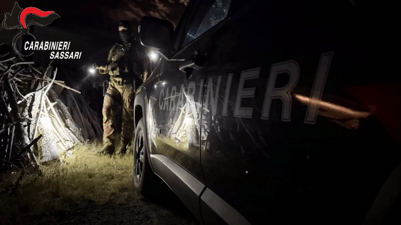 Traffico di droga in Sardegna, arrestato un autotrasportare pontino