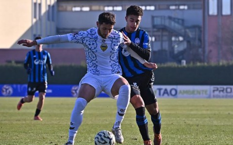 Il Latina aggancia il Trapani ancora penalizzato (-7) alla vigilia dello scontro diretto