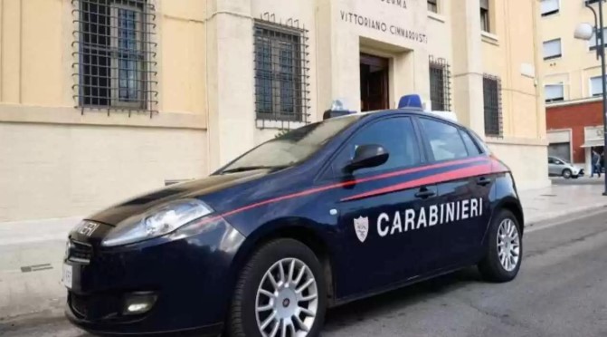 Truffa e ricettazione, arrestata una donna di 56 anni del posto