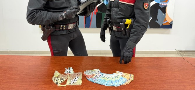 Spaccio di cocaina e crack, arrestata dai Carabinieri una coppia