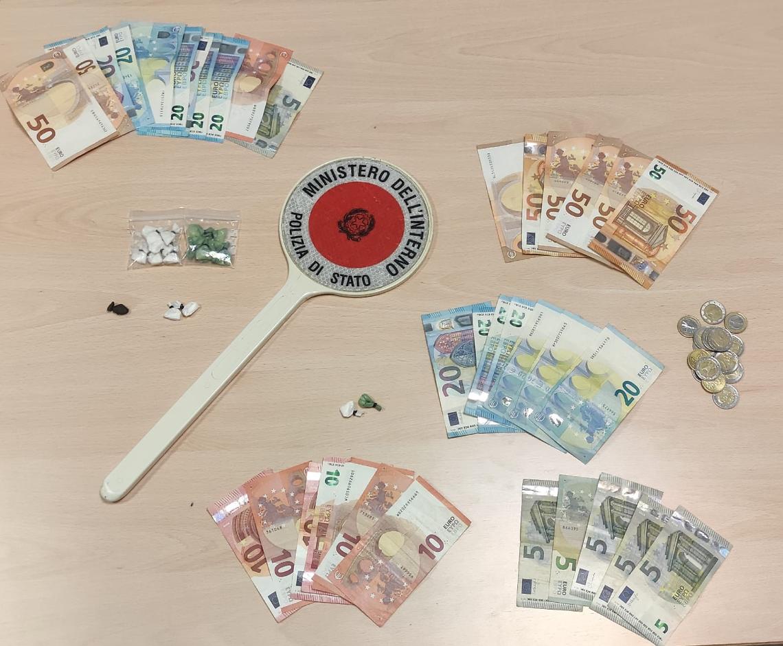 Operazione antidroga, due arresti della polizia