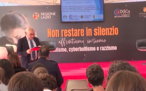 “Non Restare in Silenzio”, iniziativa contro il bullismo, cyberbullismo e razzismo