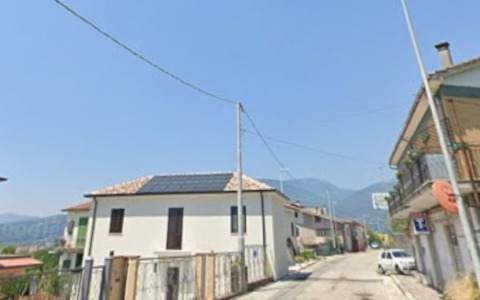 Frana in via Capitino, il Sindaco chiude un tratto di strada