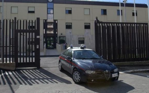 Minorenne trovato con cocaina e crack arrestato dai Carabinieri