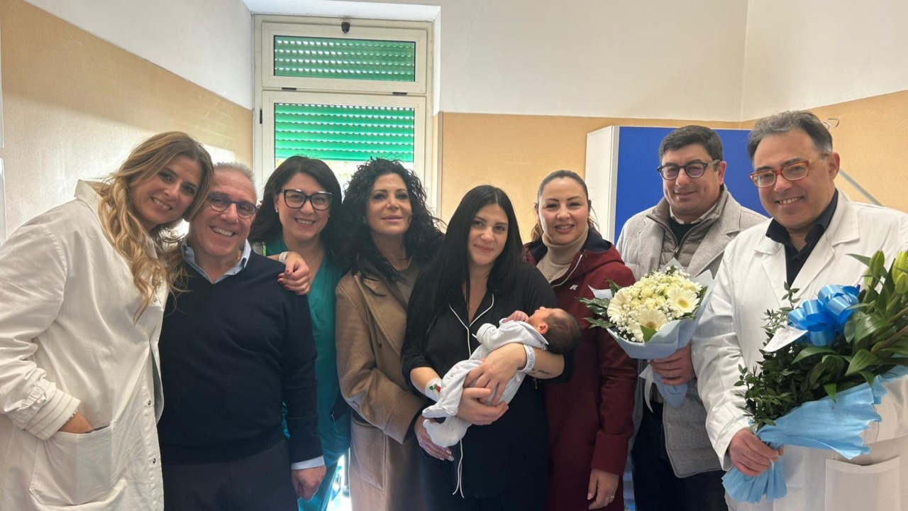 Il Sindaco ha fatto visita ai piccoli nati del reparto “Ostetricia e Ginecologia” dell’ospedale Dono Svizzero