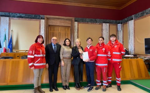 Spazi comunali concessi alla Croce Rossa per rafforzare i servizi sociali e il volontariato