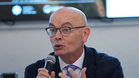 “Volevo solo fare il medico. Storie di aggressioni, mobbing e maxi-risarcimenti”, il libro di Giovanni Del Giaccio