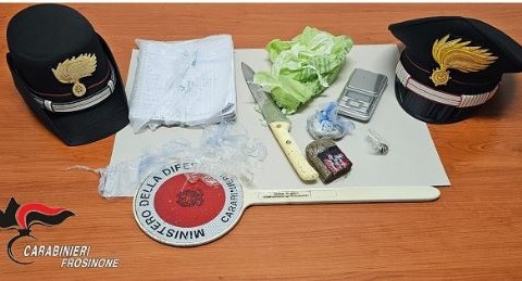 Spaccio di droga, due uomini arrestati dai Carabinieri