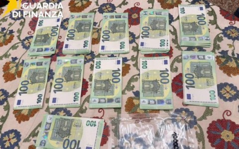 Frode al fisco nel commercio dell’argento, perquisizioni anche in provincia