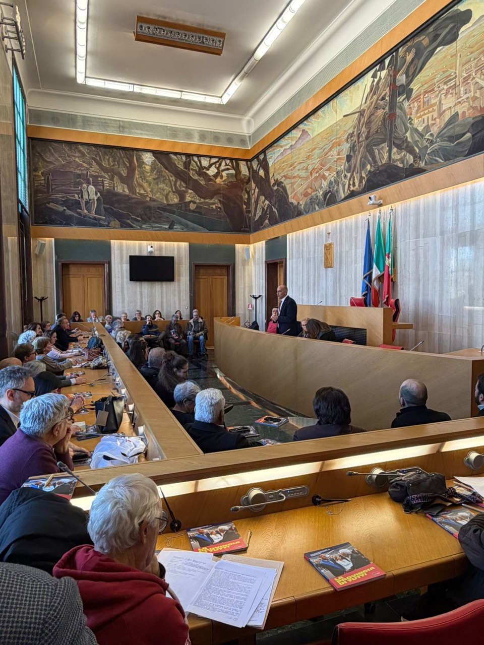 Appia Regina Viarum, il Presidente Stefanelli riunisce associazioni e Comuni: finanziati oltre 50 progetti con più di 100 mila euro