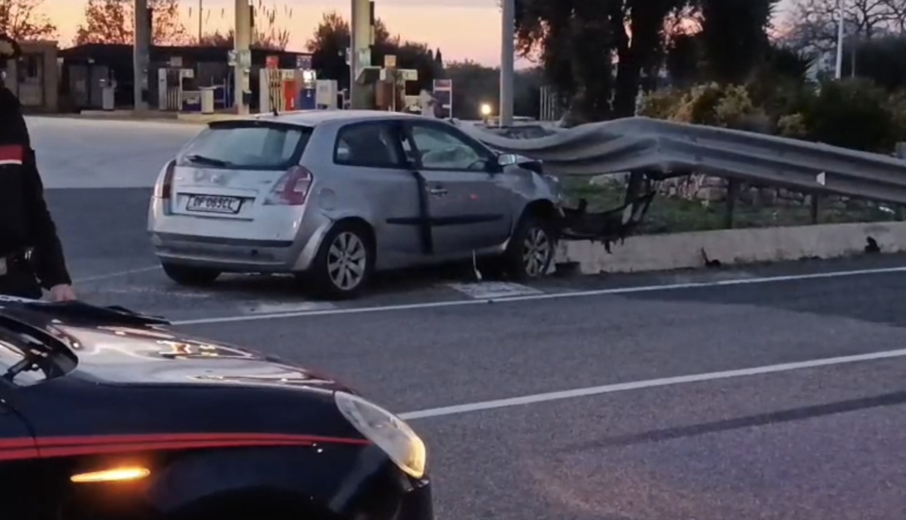 Auto contro il guard rail sulla Frosinone-Mare, muore Augusta Grimaldi