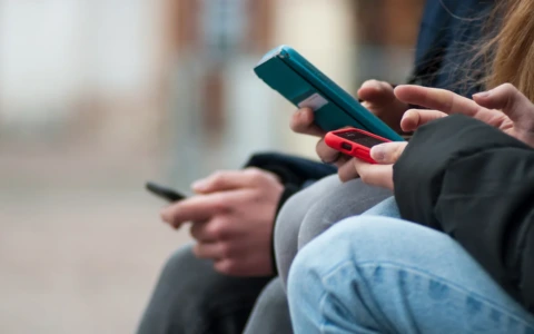 “Una vita da Social”, conferenza all’I.C.Cencelli con la Polizia Postale