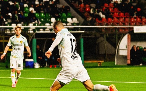 Riscatto Frosinone. 3 a 1 ad Avellino