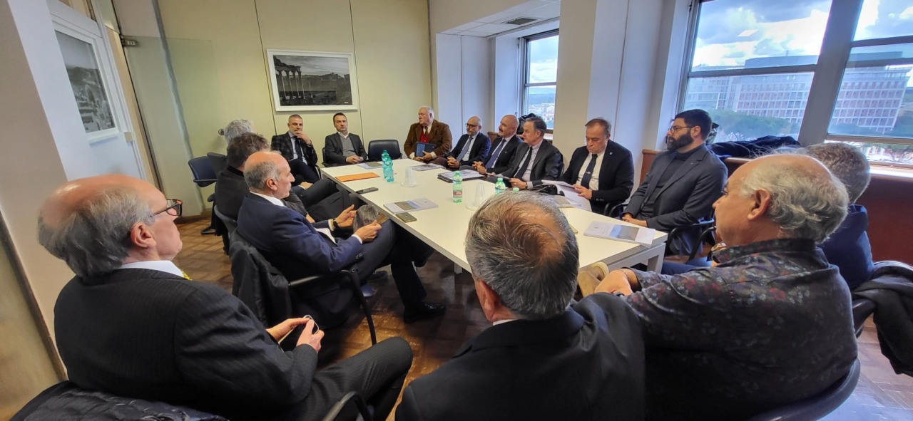 Tavolo Tecnico in Regione sull’aeroporto di Aquino