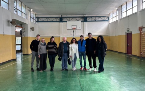 Palestra della scuola Aldo Manuzio di Latina Scalo: completati i lavori di riqualificazione dell’impianto di illuminazione