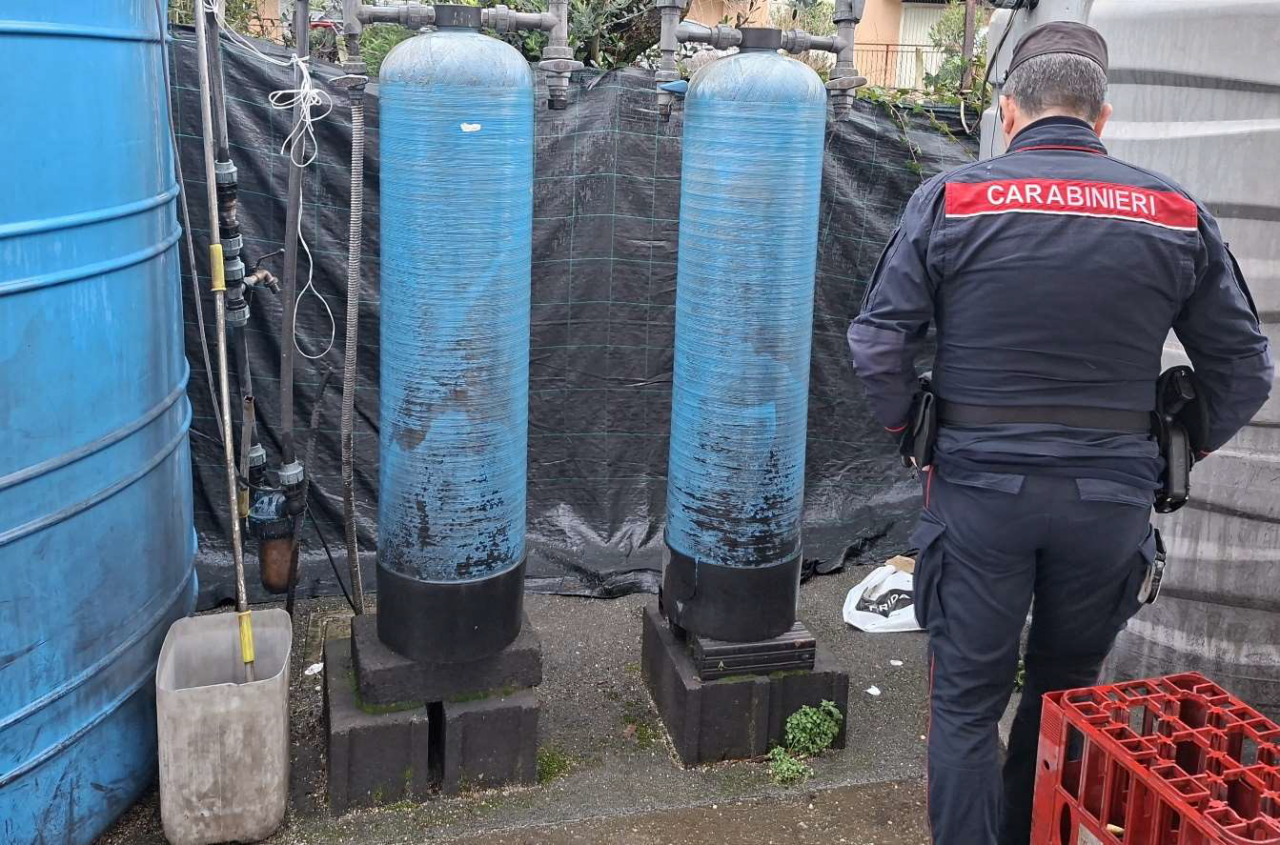 Controlli dei Carabinieri Forestali, denunciato il titolare di un autolavaggio