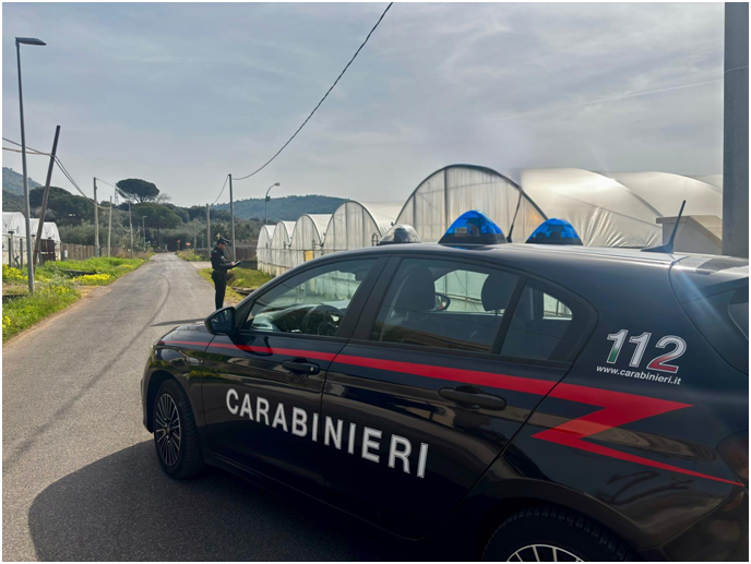 Lavoratori in nero nell’azienda agricola, sospesa l’attività