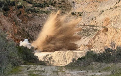 Ordigno bellico in via della Cogna, completate le operazioni di bonifica