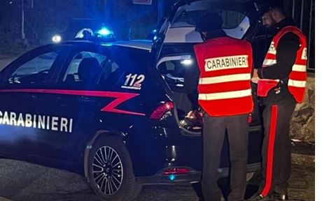 Droga e armi, i controlli dei carabinieri. Denunciato un ragazzo di 21anni