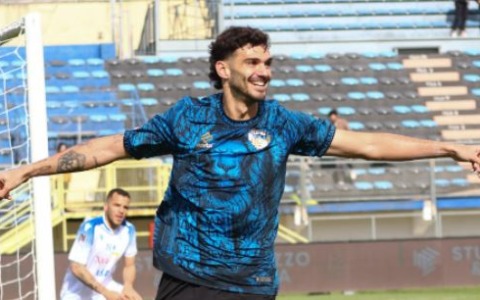 Il Latina batte il Siracusa (2-1), tre punti d’oro in chiave salvezza