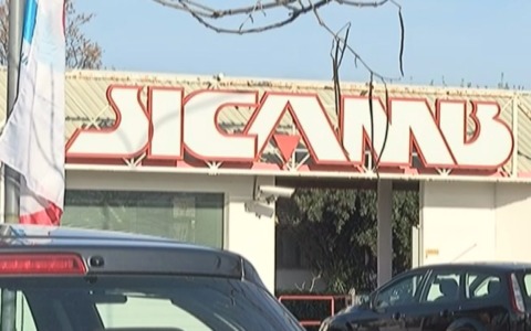 Esplode il caso della Sicamb, 277 lavoratori in Cassa Integrazione