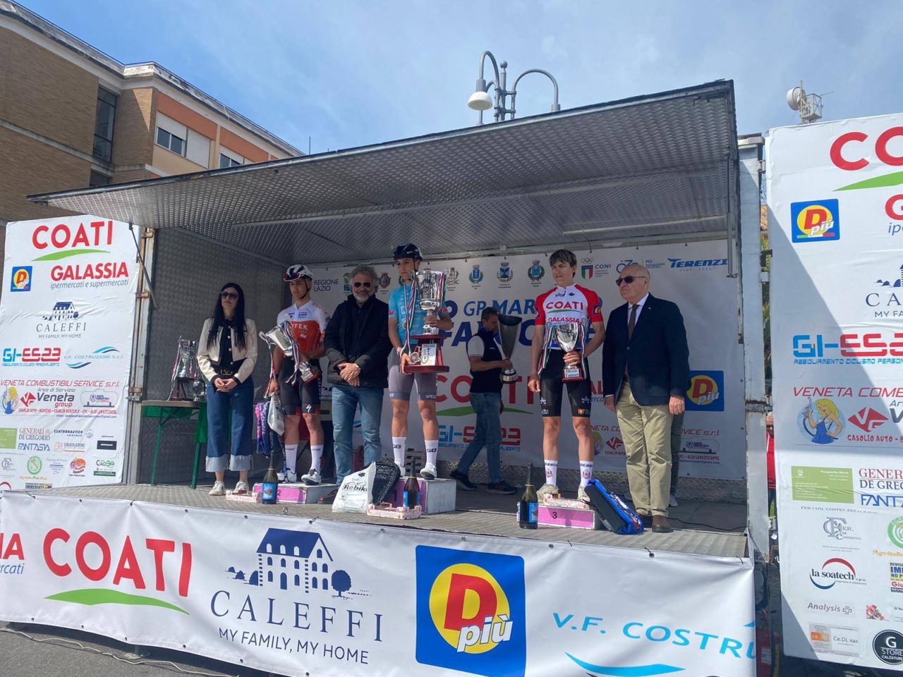 GP Falcone, vince Alessandro Battistoni. Caduta a 50 metri dall’arrivo