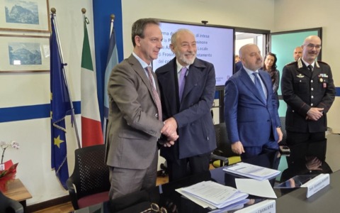 Accordo tra Prefettura e Asl, colloqui più rapidi per chi è segnalato per uso di droga