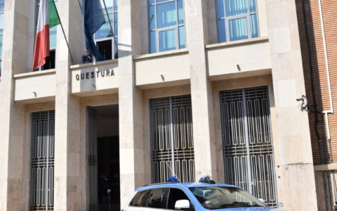 Rissa in centro, il Questore emette quattro Daspo urbano