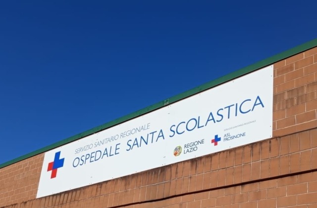 Accusa un malore dopo la dialisi in ospedale, muore uomo di 72 anni. La nota della ASL