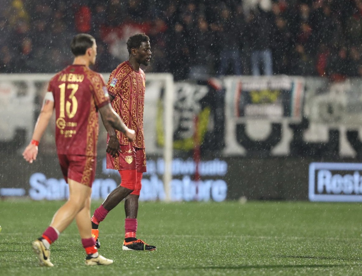 Palo di Sylla a porta vuota nel finale, Latina Catania (0-1). Volpe: “Difficile commentare questa sconfitta” IL VIDEO