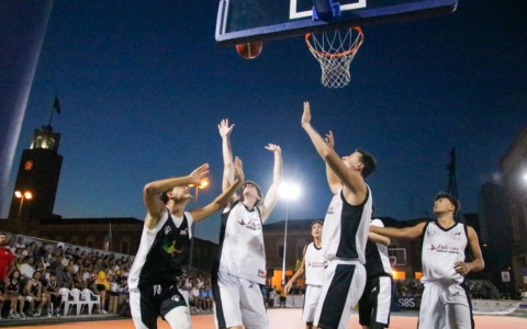 “Basket in Piazza”, questa estate il terzo torneo “Città di Latina
