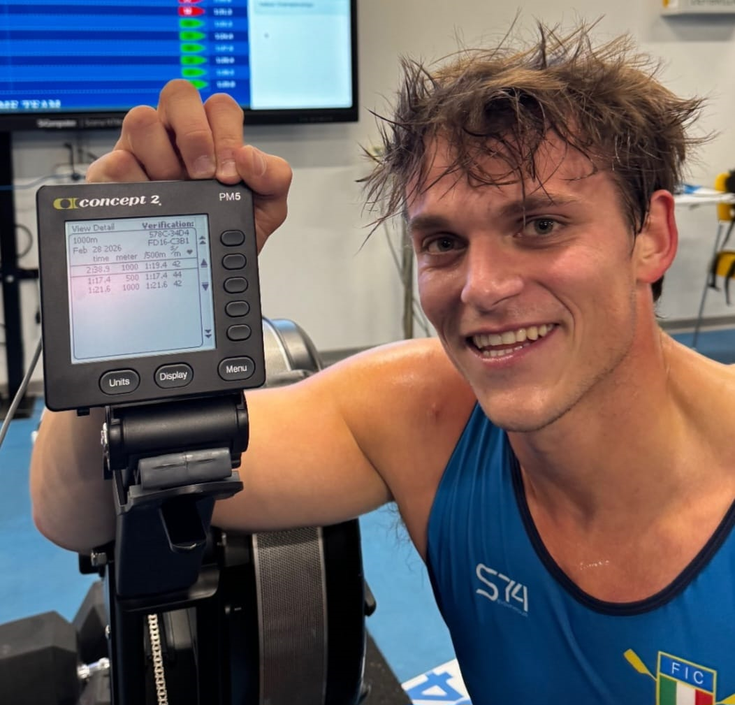 Andrea Panizza sul tetto del Mondo. Esultano le Fiamme Gialle