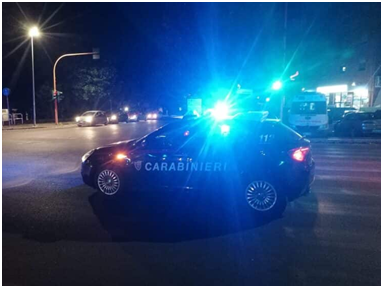 Rapina a mano armata in casa, quattro banditi in fuga