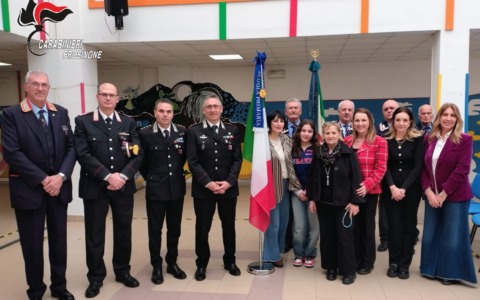 I carabinieri in visita all’istituto comprensivo “Egnazio Danti” di Alatri