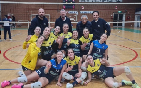 La Futura Terracina supera 3 a 1 Volleyrò in rimonta