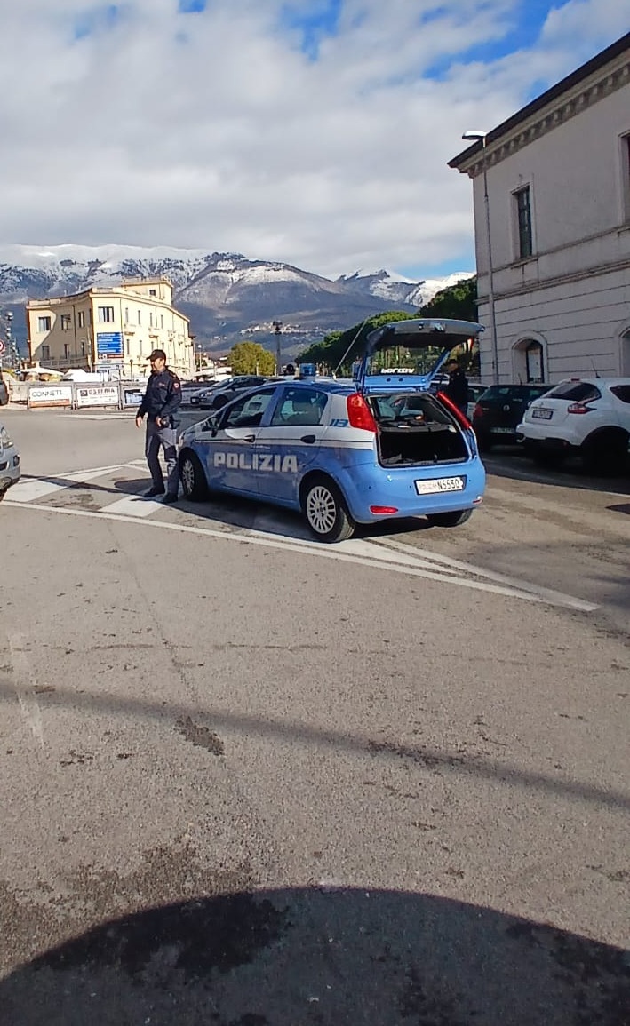 Controlli straordinari: sequestrato stupefacente e sanzioni