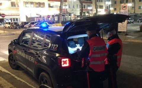 I controlli dei Carabinieri, denunce e sequestri